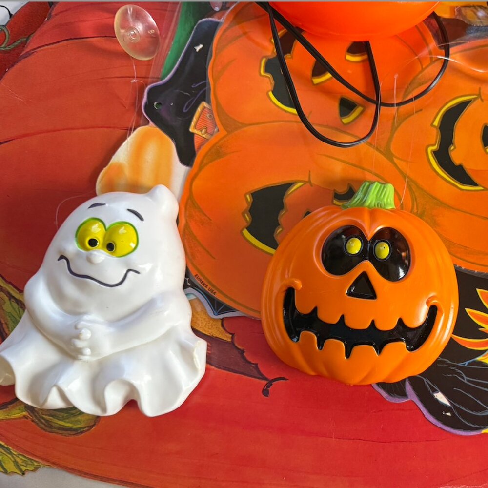 Vintage Easter Unlimited Blinking Plastic Hanging Halloween Set